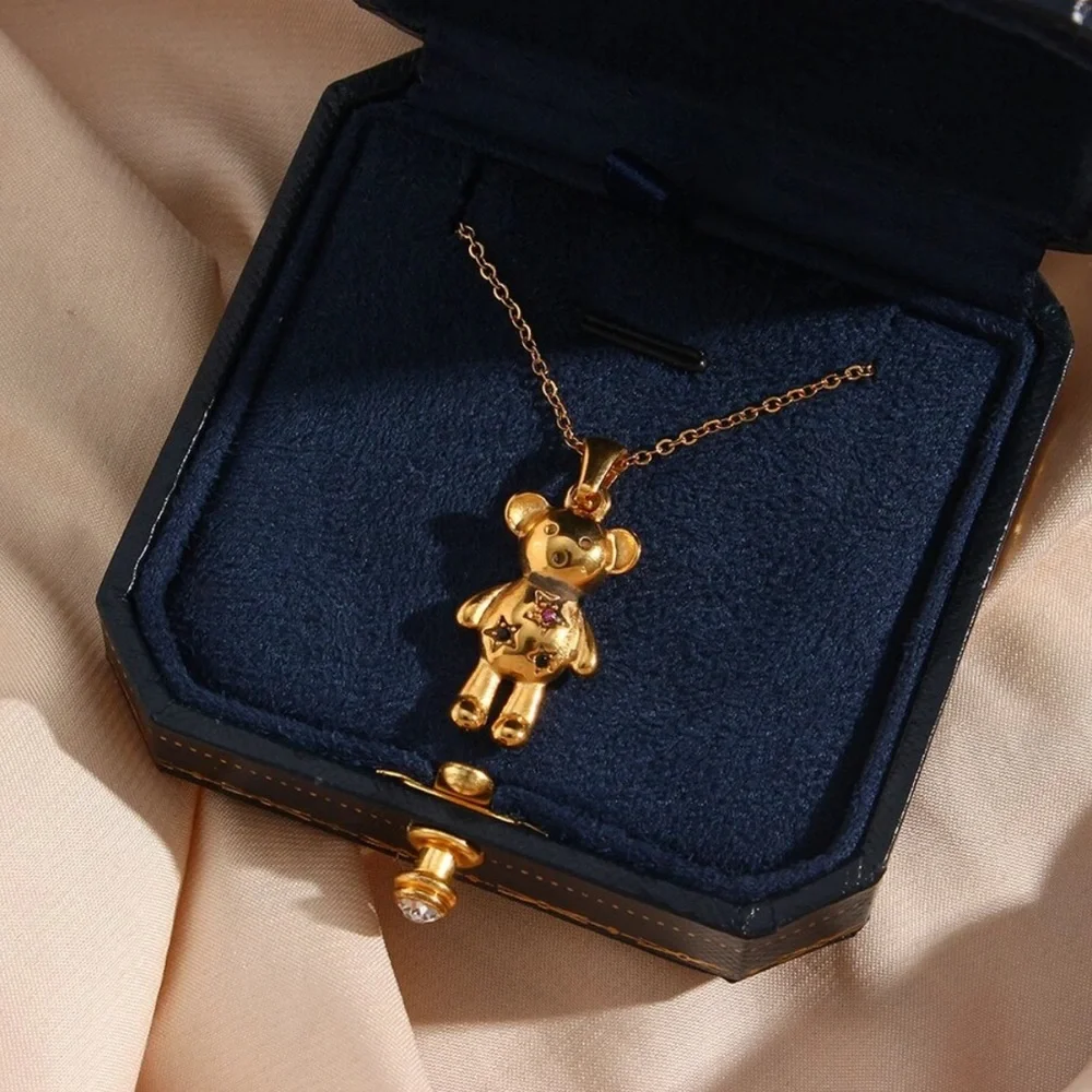 NEW 18K GOLD CUTE BEAR PENDANT NECKLACE, NICE NECKLACE, CUTE NECKLACE - Picture 4 of 5
